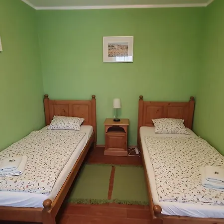Penzion Na Lednicke Hlohovec Room photo