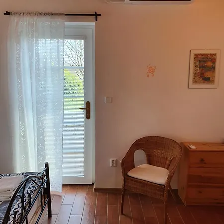 Penzion Na Lednicke Hlohovec Room photo